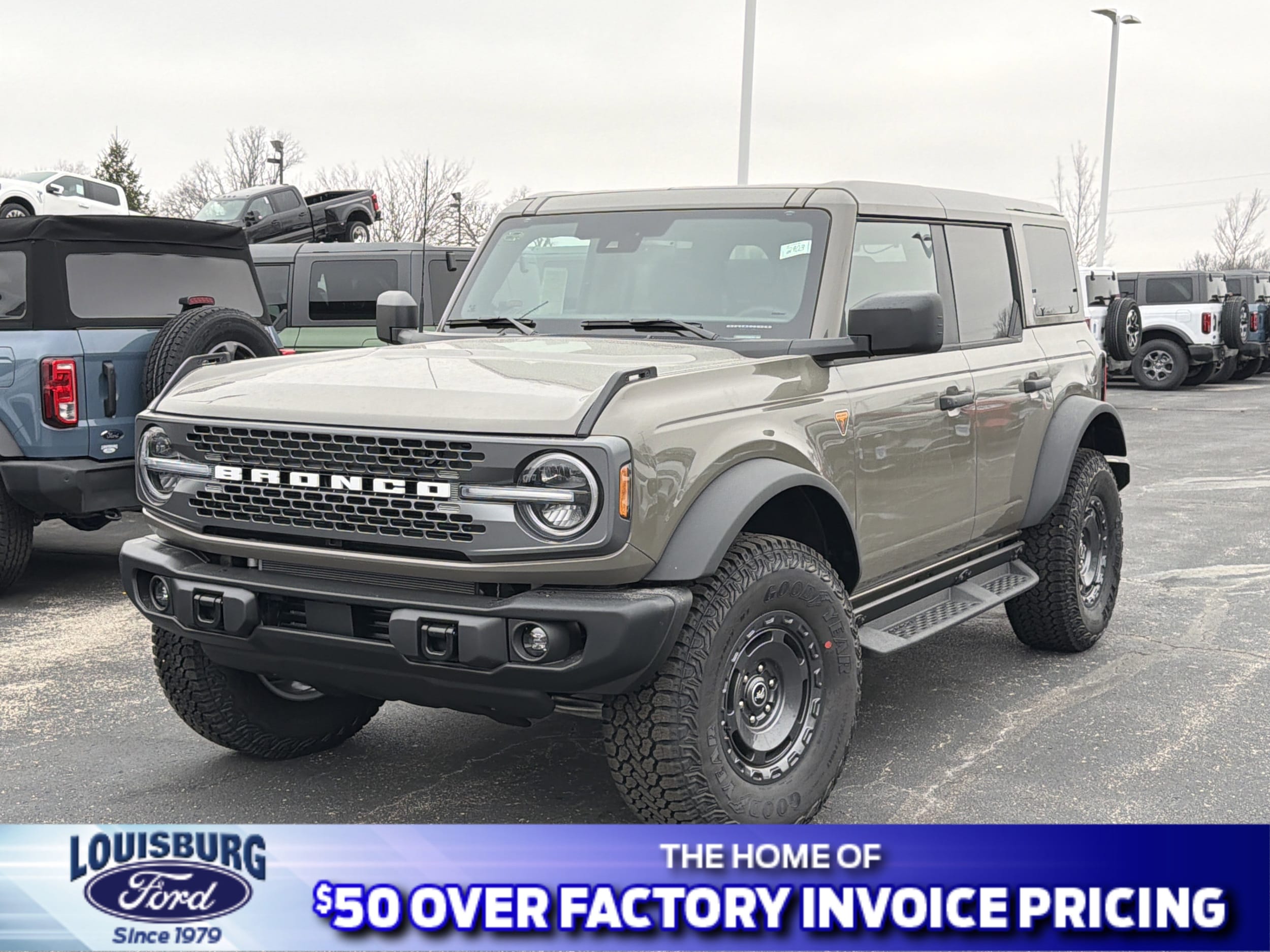 2025 Ford Bronco 4-Door Badlands's photo