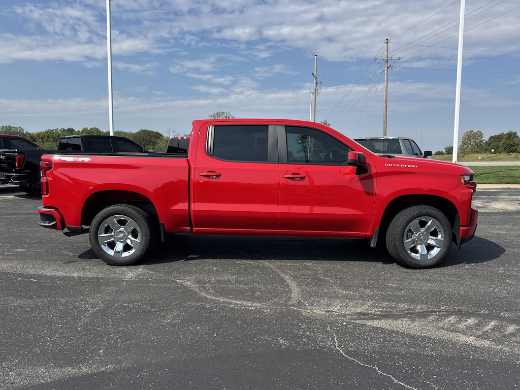 Used 2019 Chevrolet Silverado 1500 Crew Cab RST 4x4 Crew Cab Short Bed Truck
