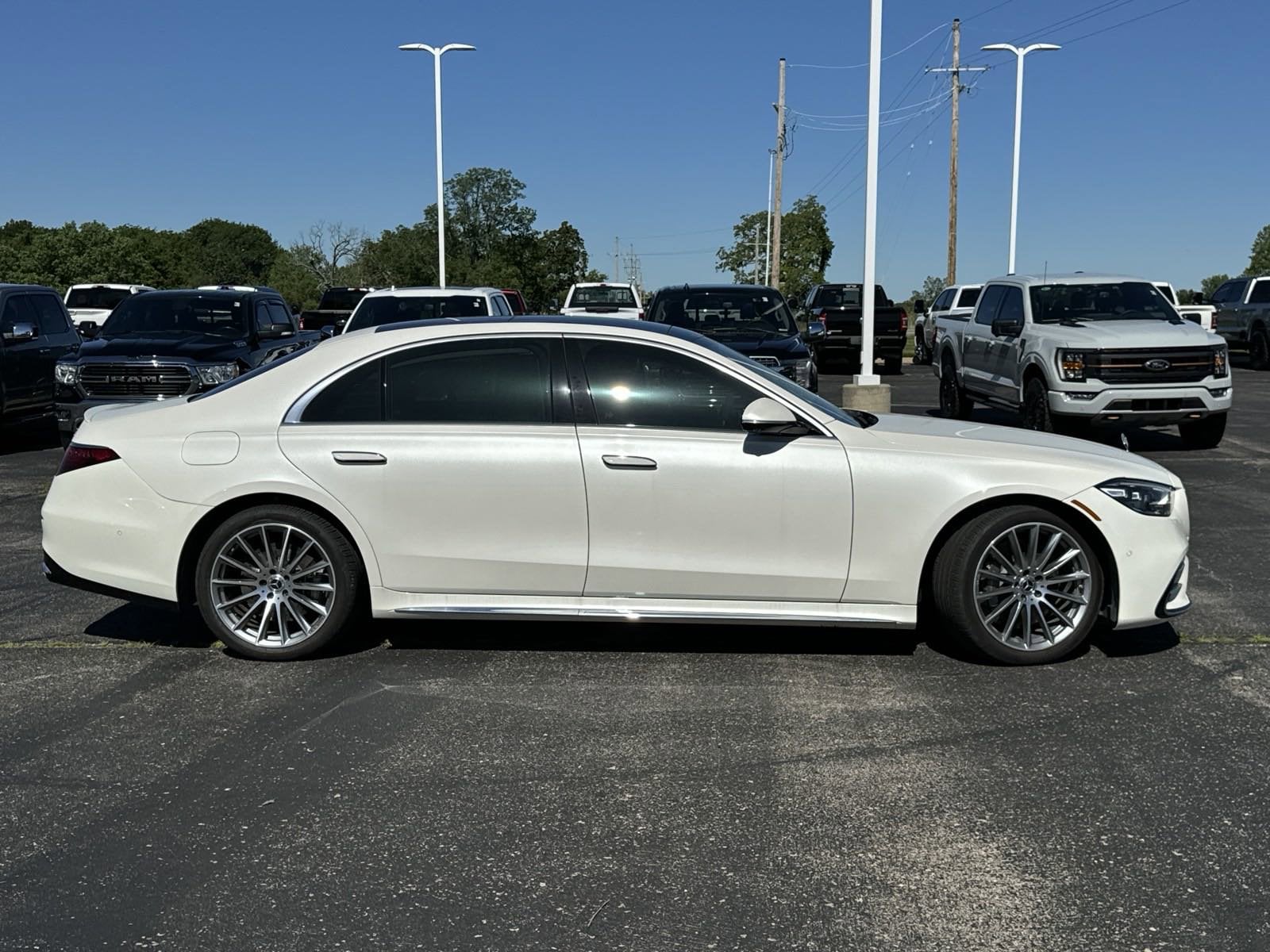Used 2022 Mercedes-Benz S-Class S 580 with VIN W1K6G7GB0NA143284 for sale in Kansas City