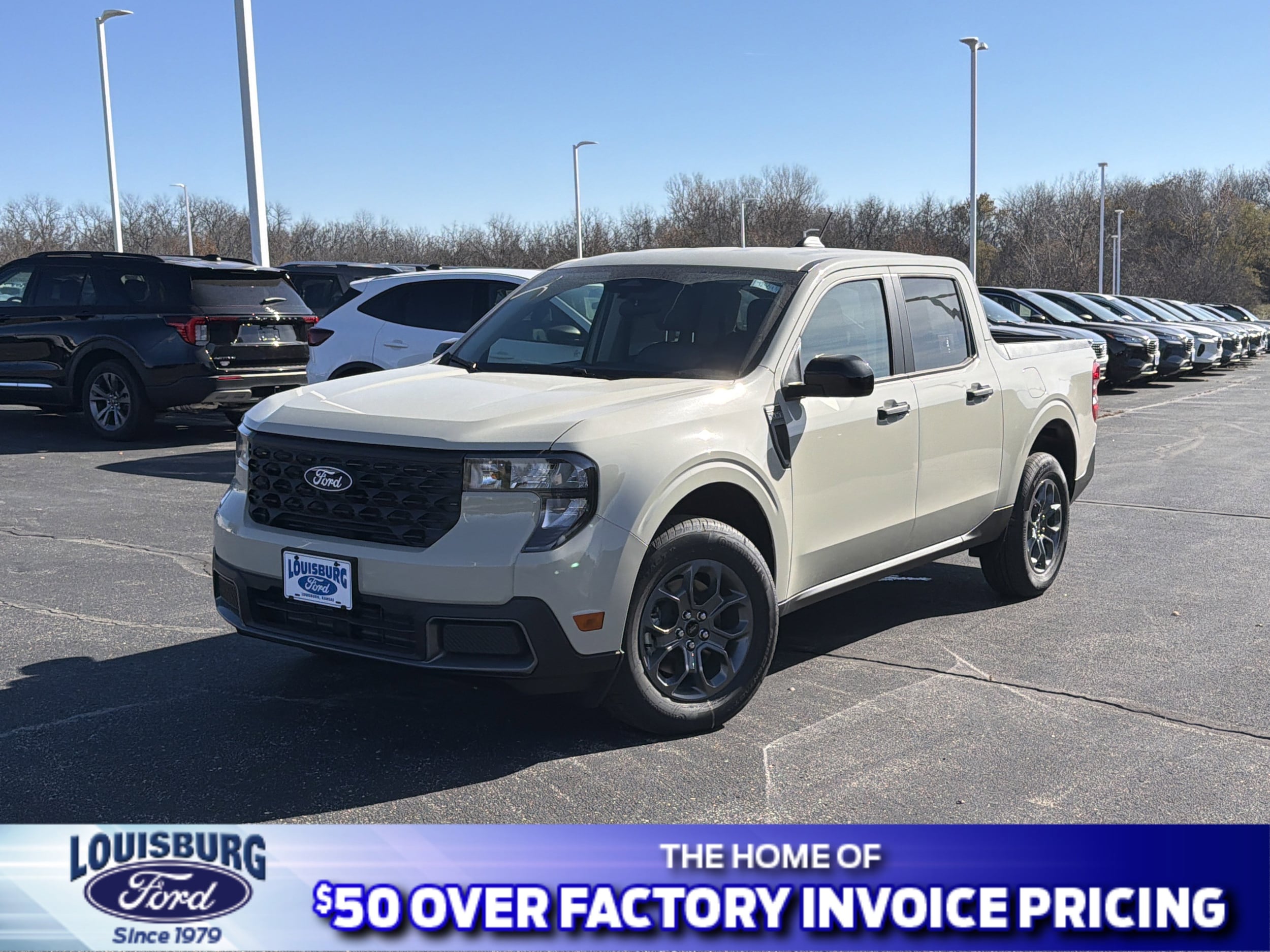 2025 Ford Maverick XLT's photo