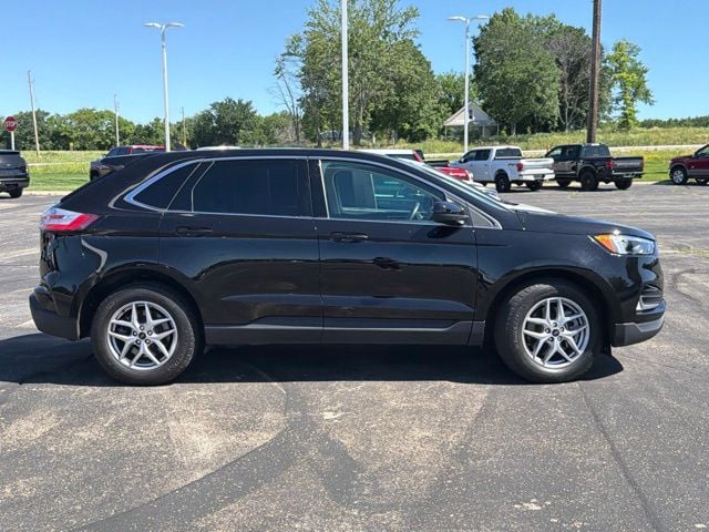 Used 2023 Ford Edge SEL with VIN 2FMPK4J96PBA32758 for sale in Kansas City