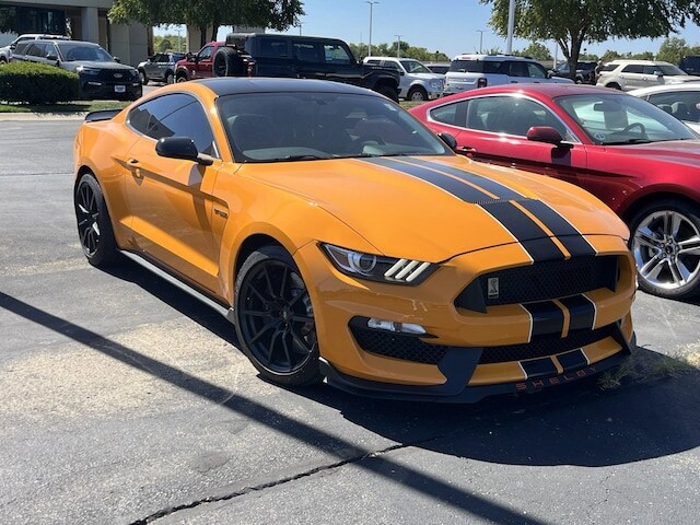 2018 Ford Mustang Coupe 