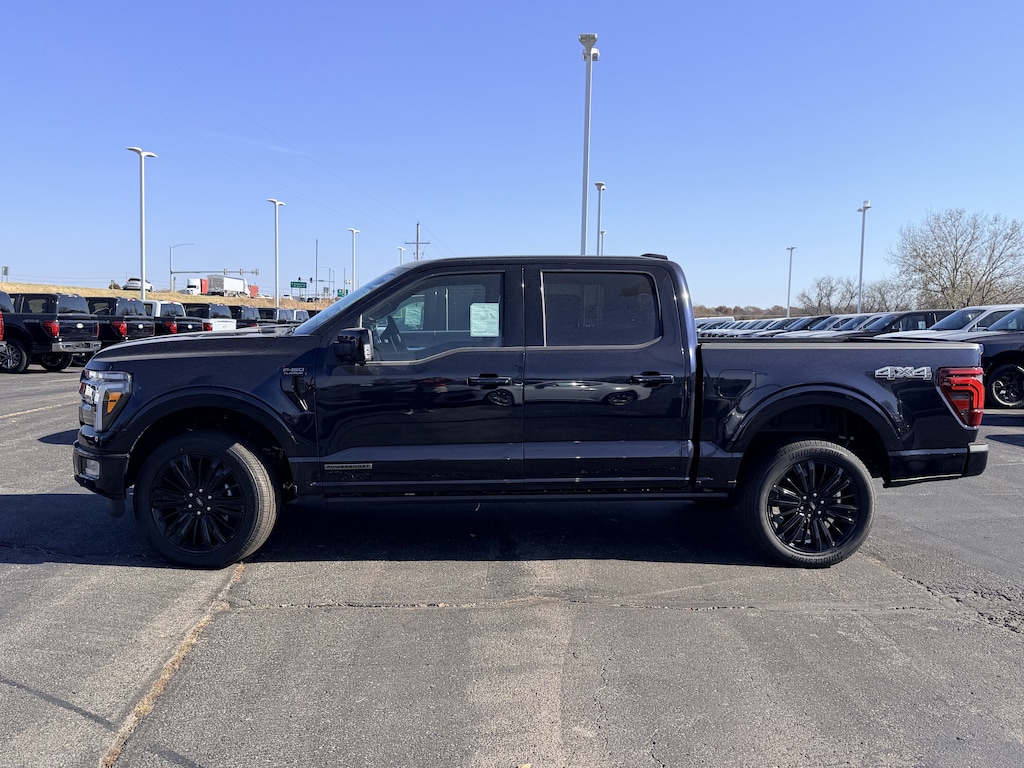New 2025 Ford F-150 Supercrew Platinum 4x4 Truck