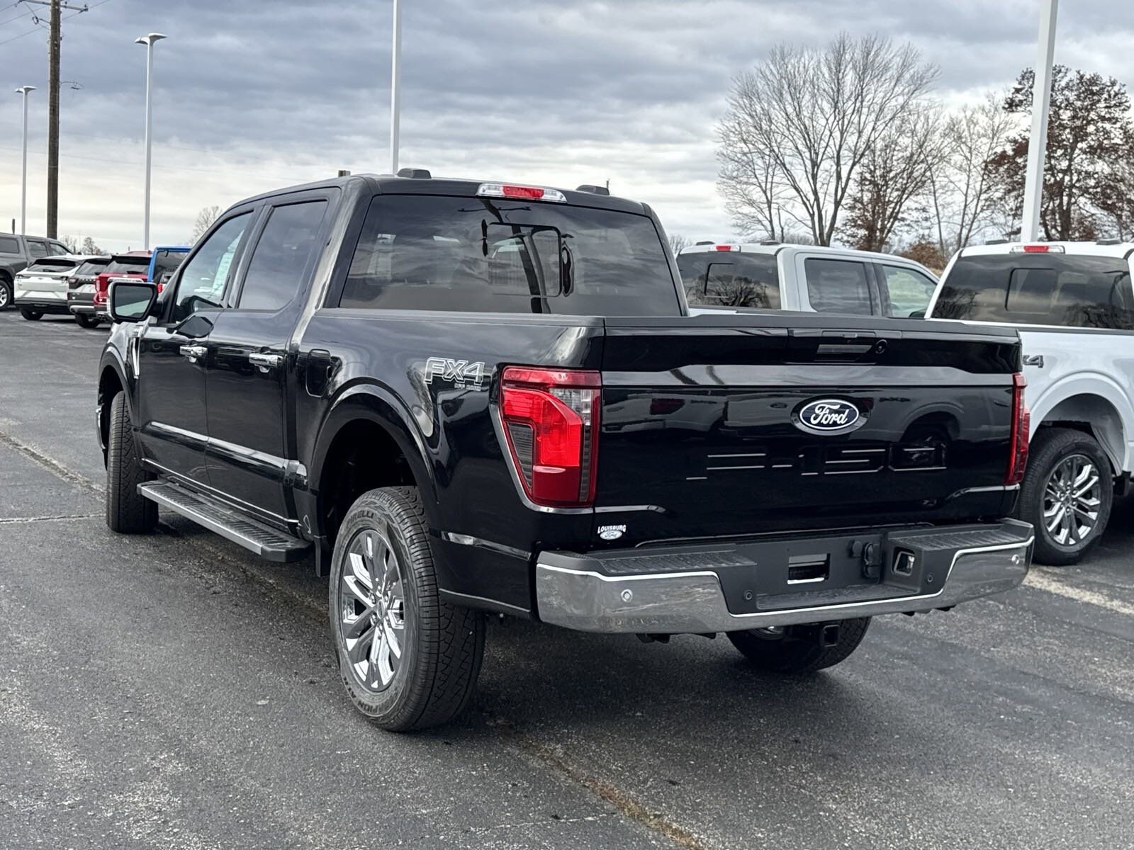 2024 Ford F-150 XLT photo 3