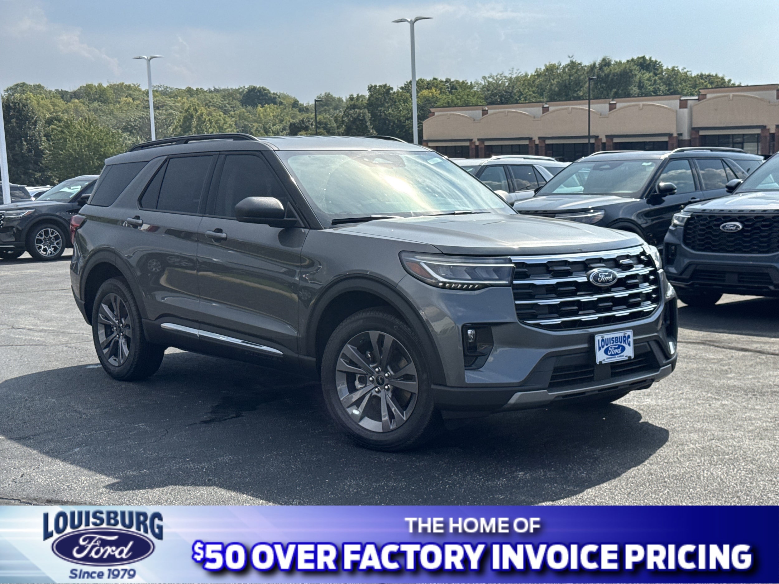 2025 Ford Explorer SUV 