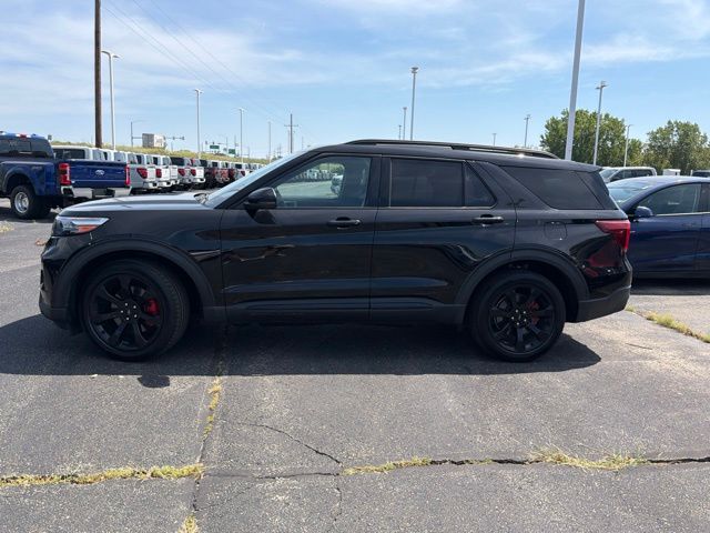Used 2021 Ford Explorer ST with VIN 1FM5K8GC4MGC27988 for sale in Kansas City