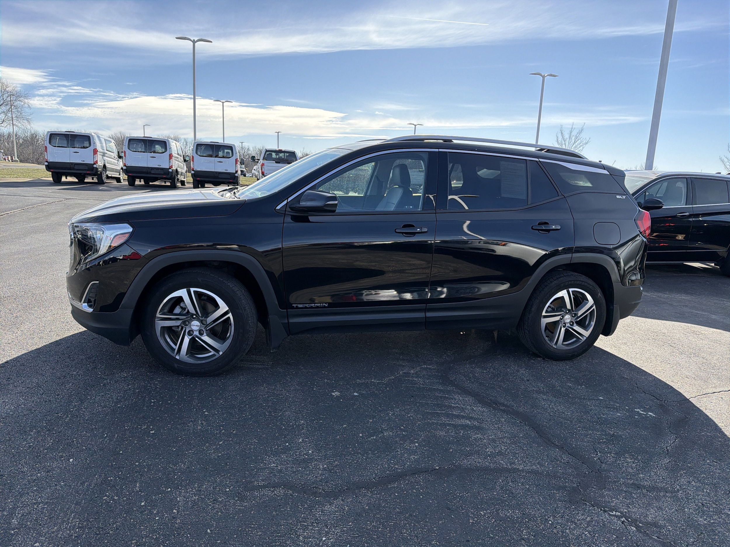 Used 2019 GMC Terrain SLT with VIN 3GKALVEV4KL351002 for sale in Kansas City