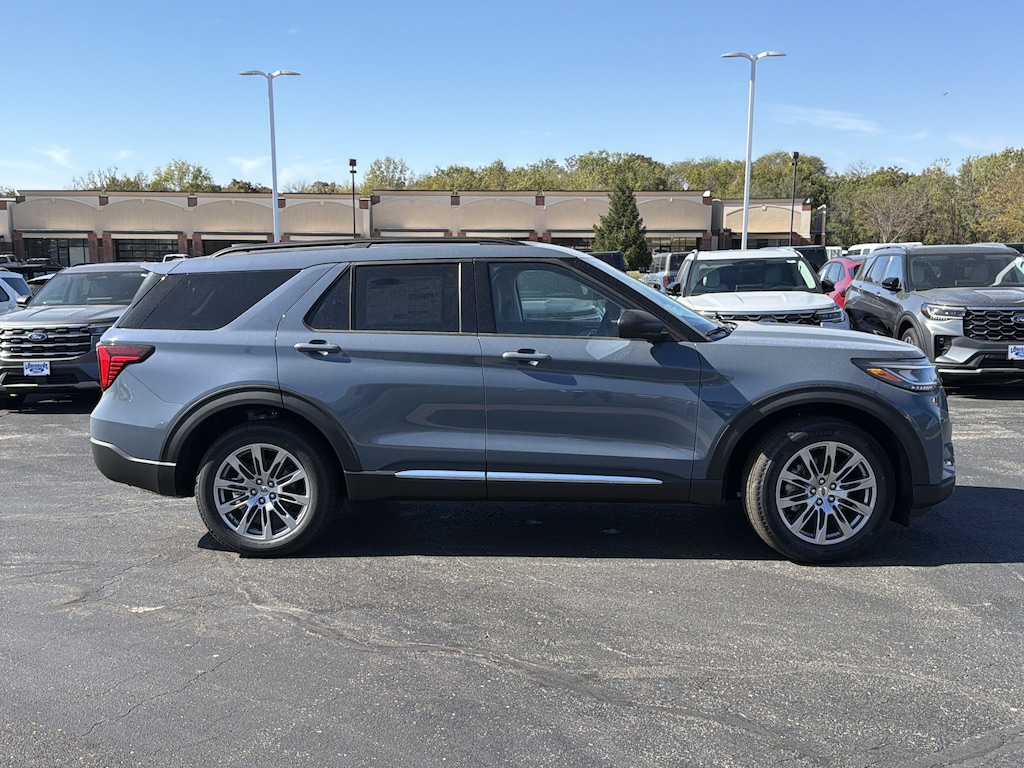 New 2025 Ford Explorer Active 4x4 SUV