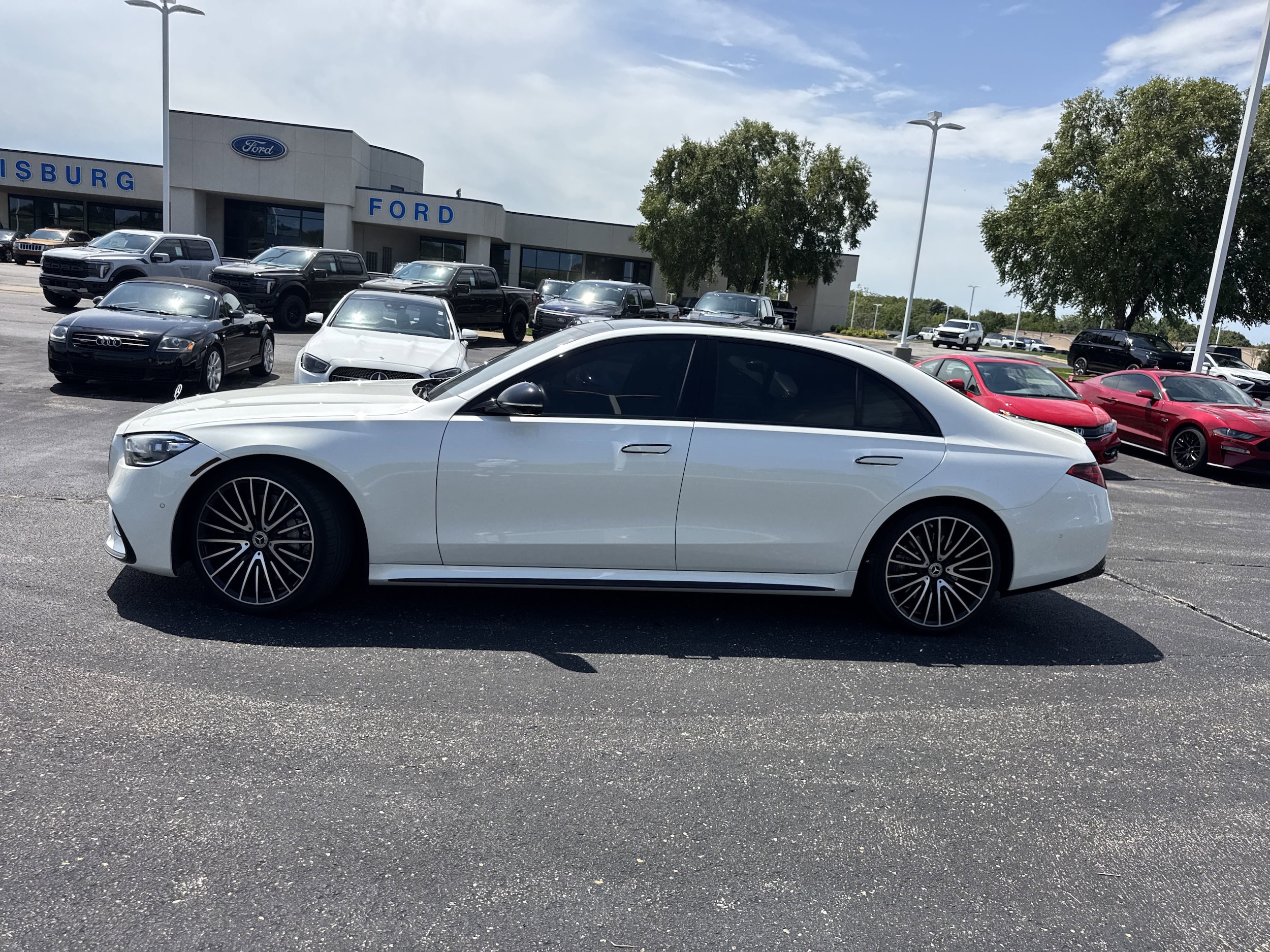 Used 2023 Mercedes-Benz S-Class S 580 with VIN W1K6G7GB3PA191039 for sale in Kansas City