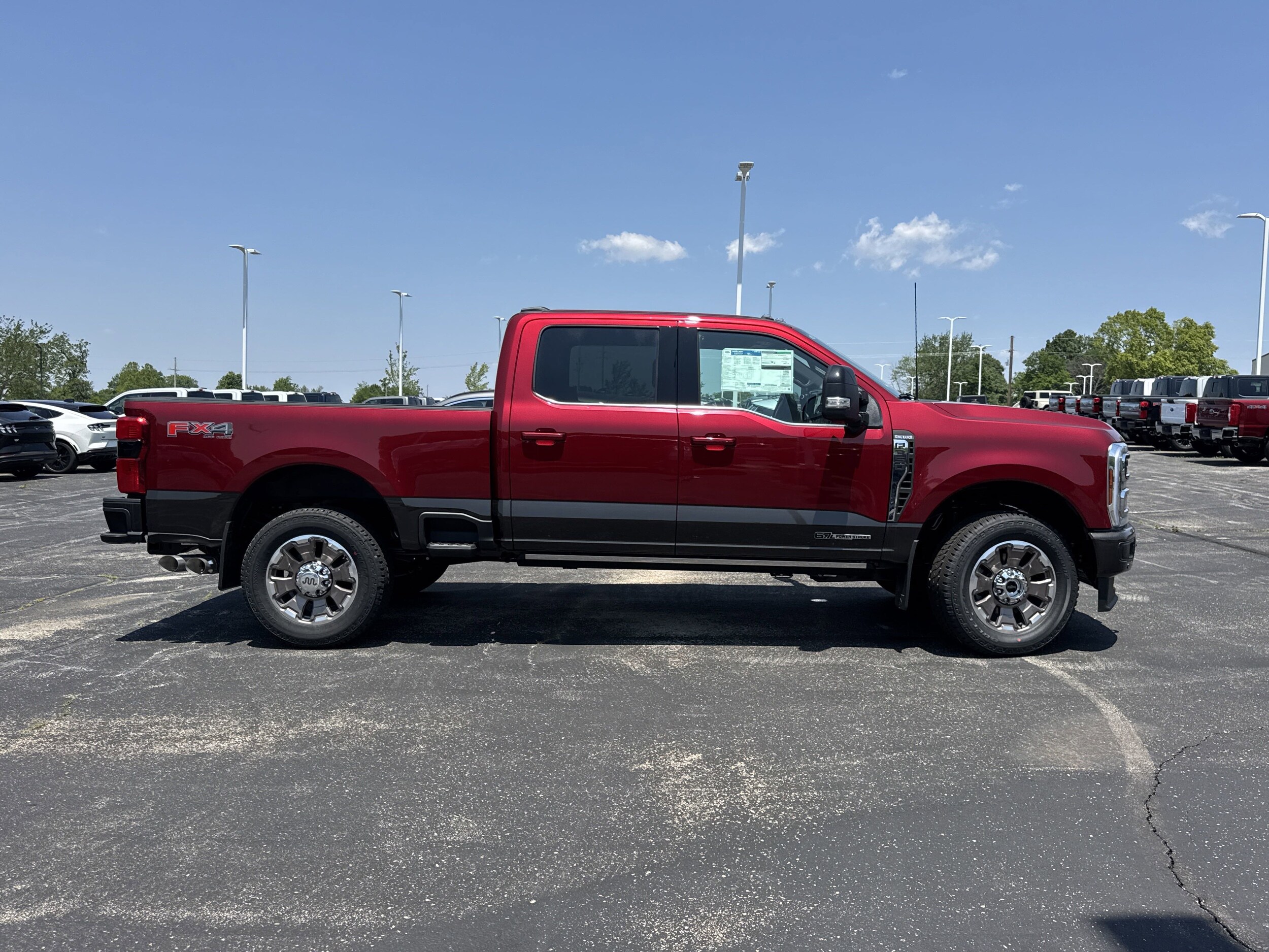 2025 Ford F-350 King Ranch photo 2