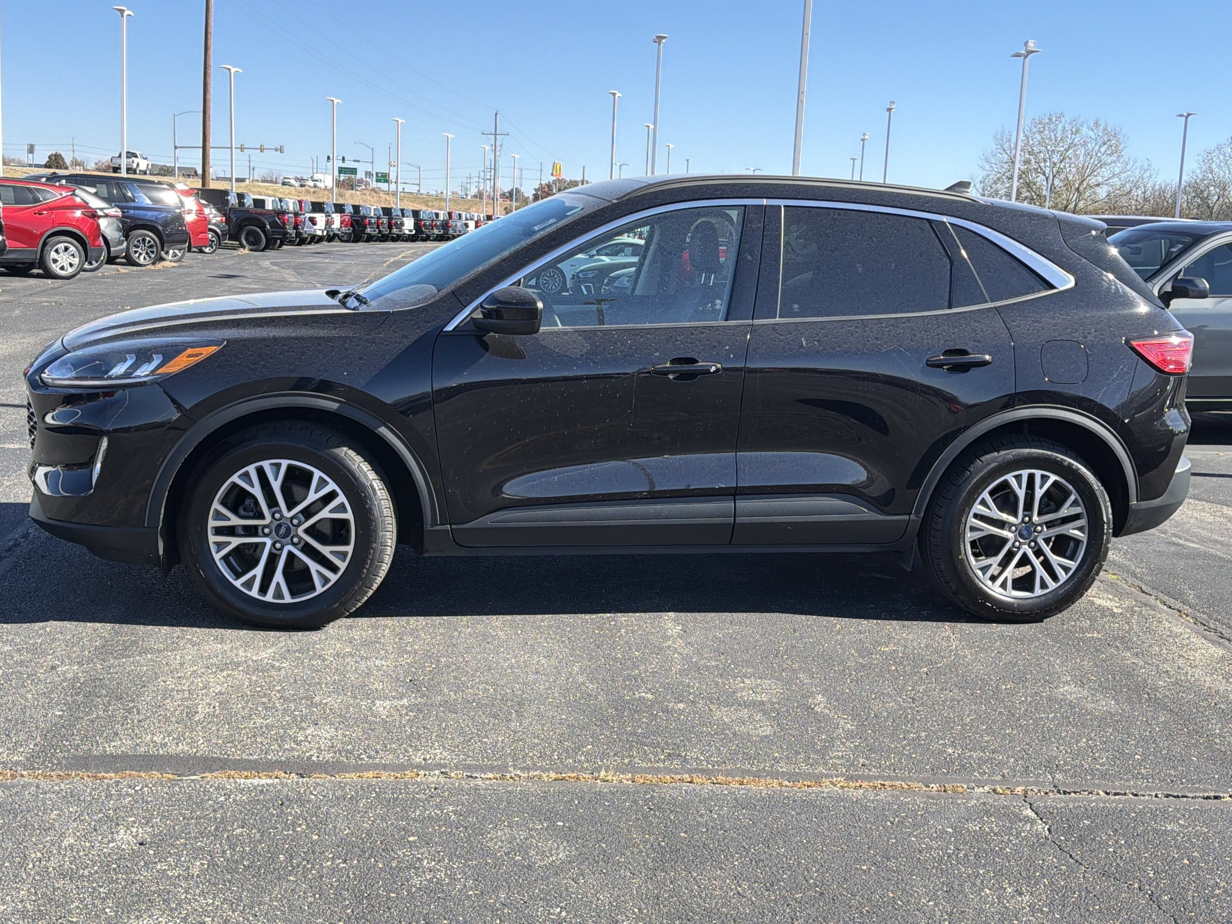 Used 2021 Ford Escape SEL with VIN 1FMCU9CZ6MUB04518 for sale in Kansas City