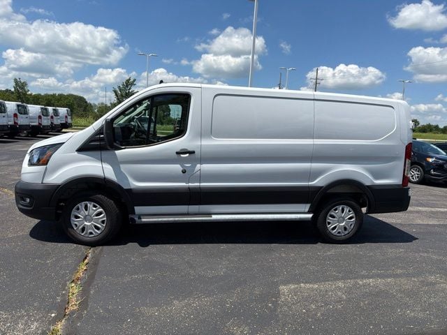 Used 2025 Ford Transit Van Base with VIN 1FTBR1Y80SKA72077 for sale in Kansas City