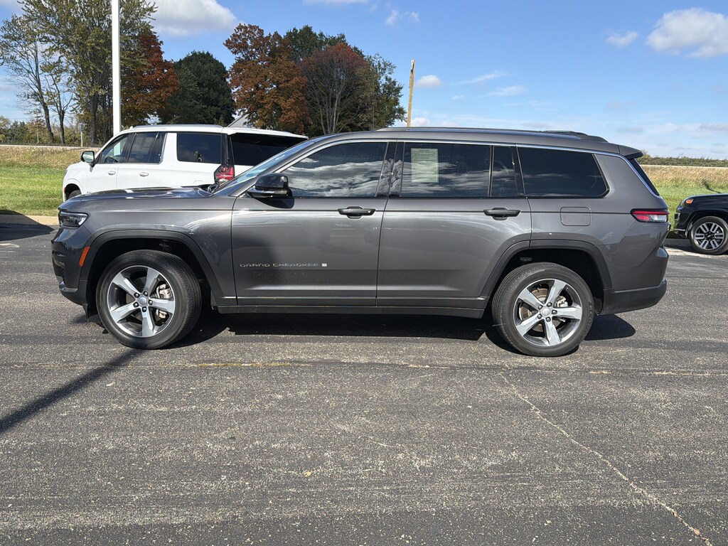Used 2022 Jeep Grand Cherokee L Limited 4x4 SUV