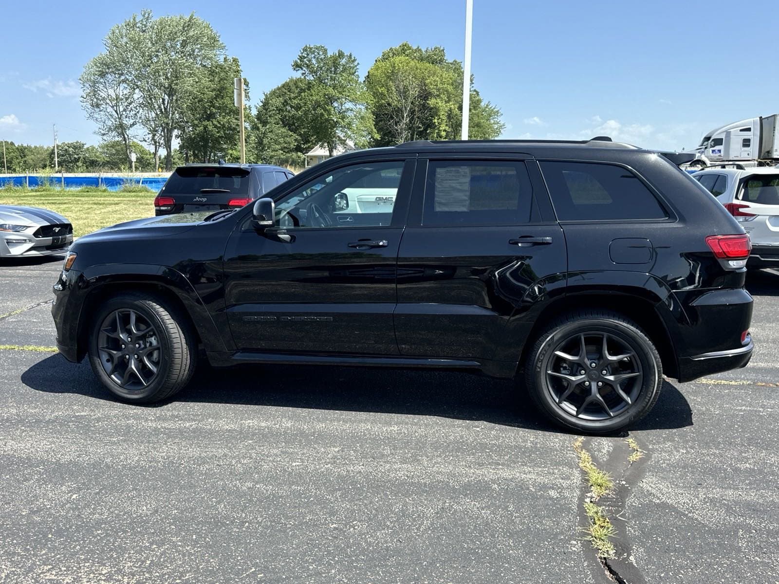 Used 2019 Jeep Grand Cherokee Limited X with VIN 1C4RJFBG0KC702340 for sale in Kansas City