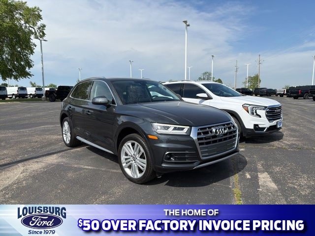 2018 Audi Q5 2.0T quattro S tronic Prestige's photo