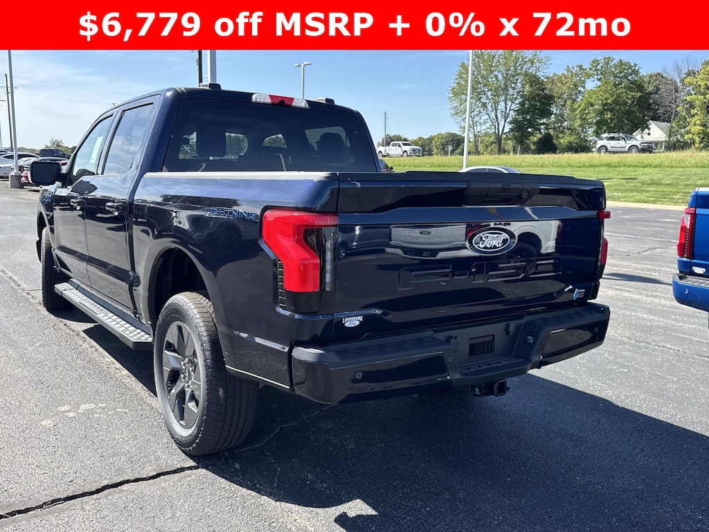 New 2025 Ford F-150 Lightning Flash Extended Range Battery 4x4 Truck