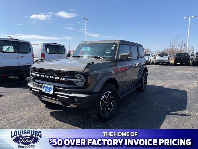 2025 Ford Bronco SUV 