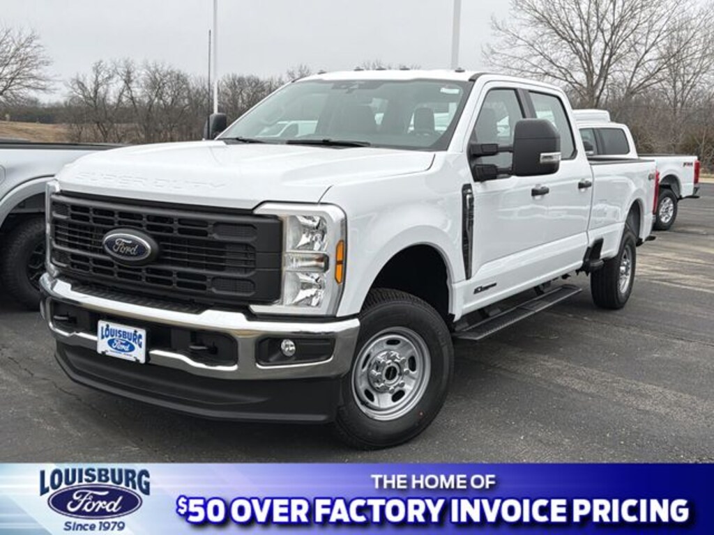 New 2026 Ford F-250SD Crew Cab XL 4x4 Truck