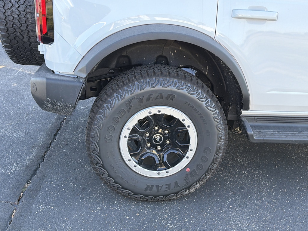 New 2025 Ford Bronco Outer Banks 4 Door Hard Top 4x4 Convertible