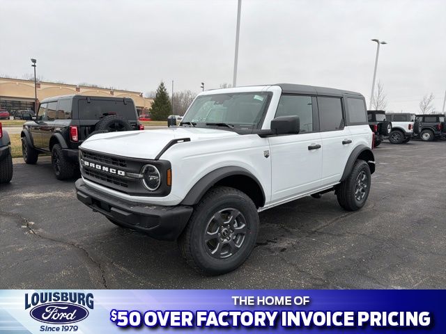 2025 Ford Bronco SUV 