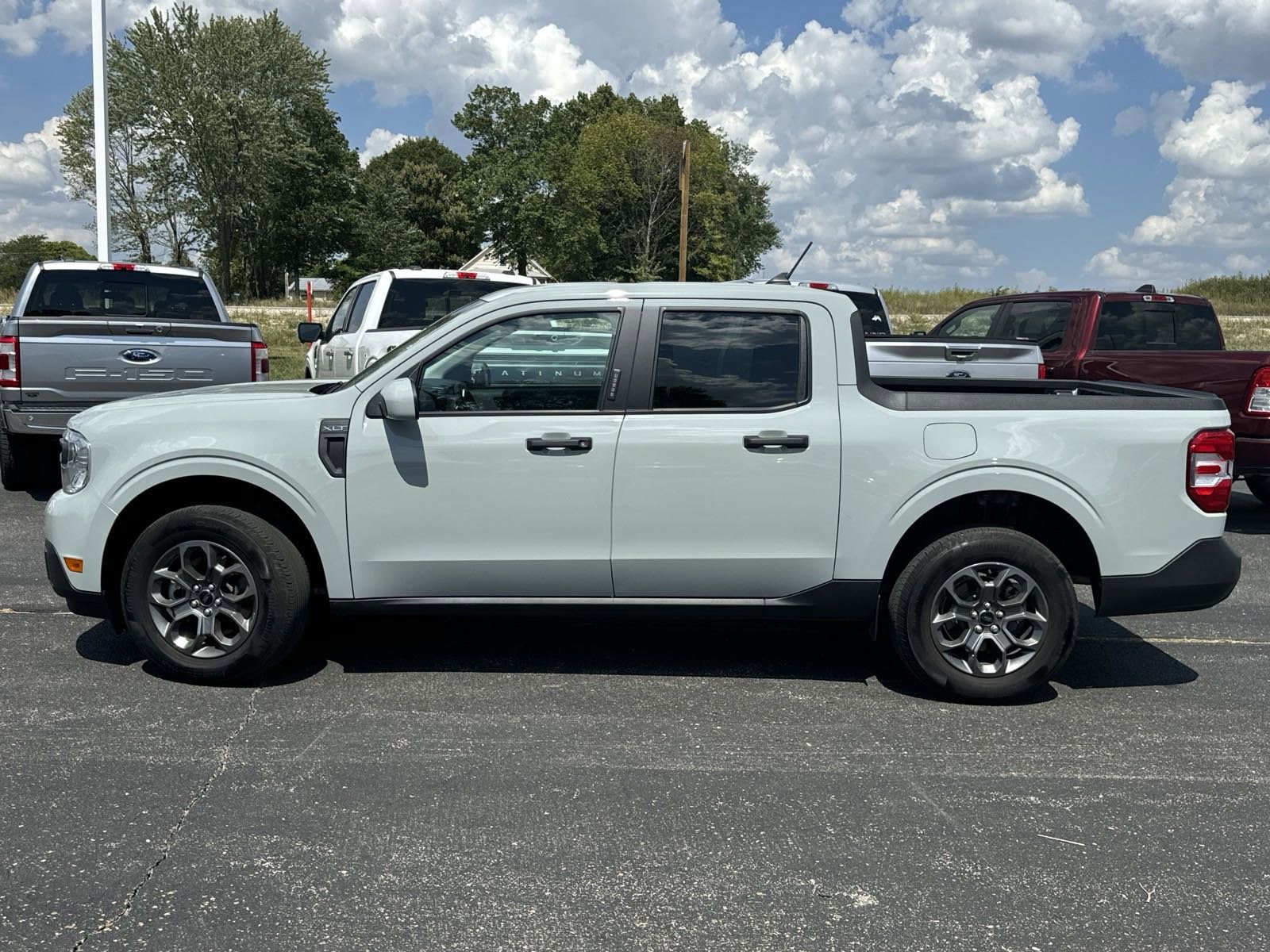 Used 2023 Ford Maverick XLT with VIN 3FTTW8E35PRA28206 for sale in Kansas City