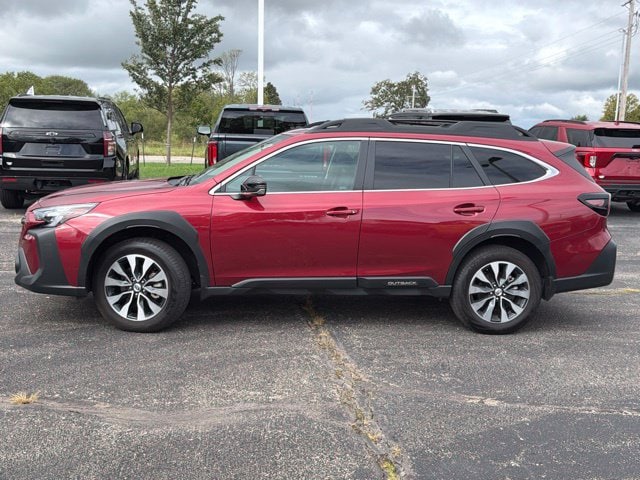 Used 2025 Subaru Outback Limited with VIN 4S4BTANC8S3186327 for sale in Kansas City