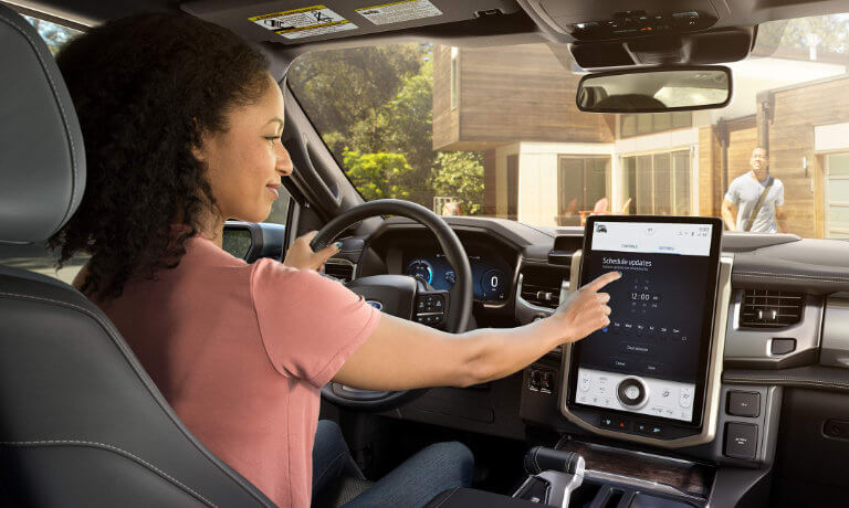 2024 Ford F-150 Lightning Interior Infotainment