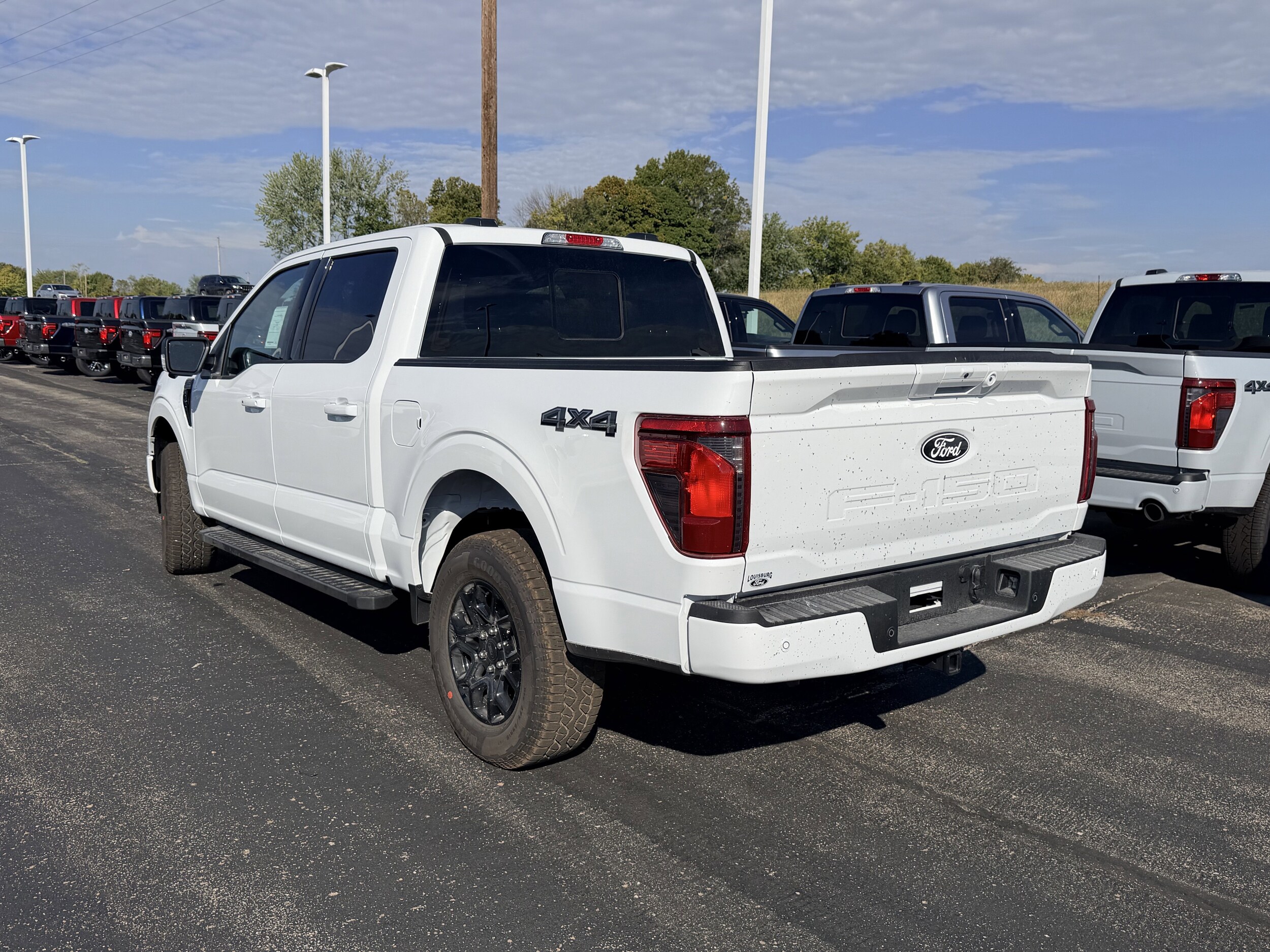 2025 Ford F-150 XLT photo 3
