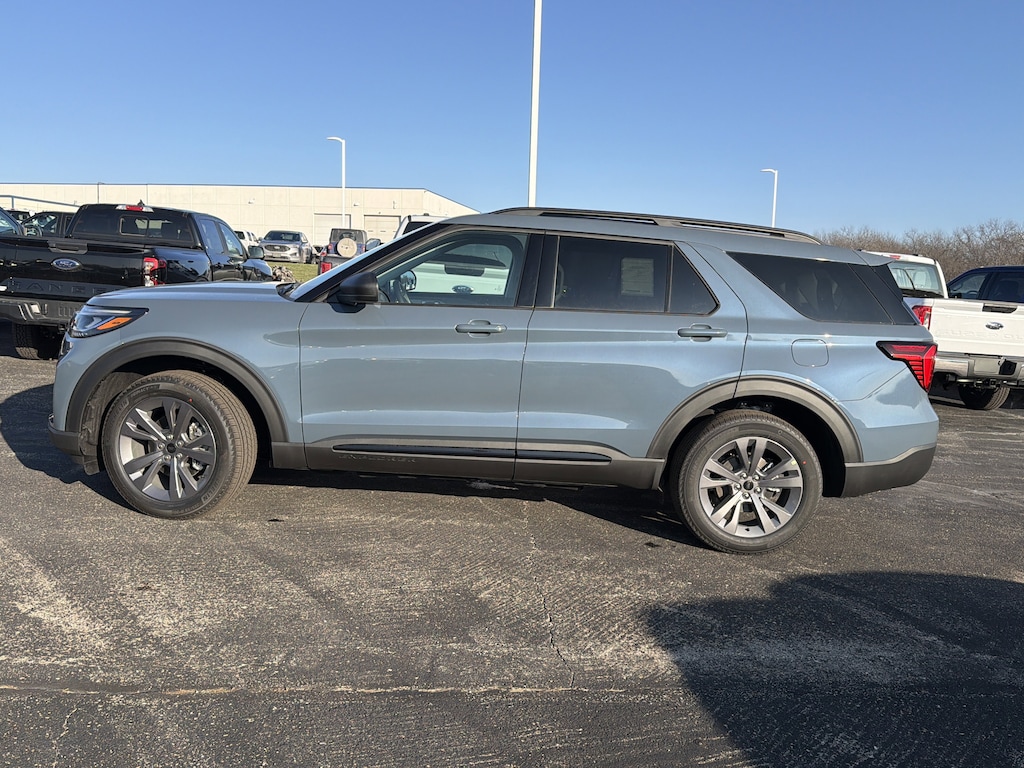 New 2026 Ford Explorer Active 4x4 SUV