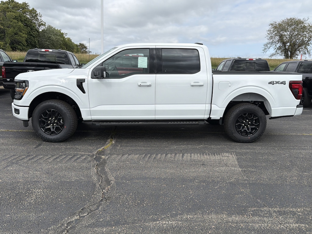 New 2025 Ford F-150 Supercrew XLT Black Pkg 4x4 Truck