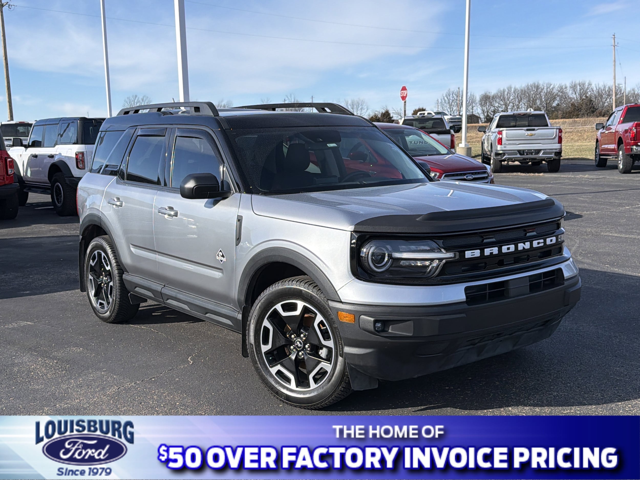 2023 Ford Bronco Sport Outer Banks's photo