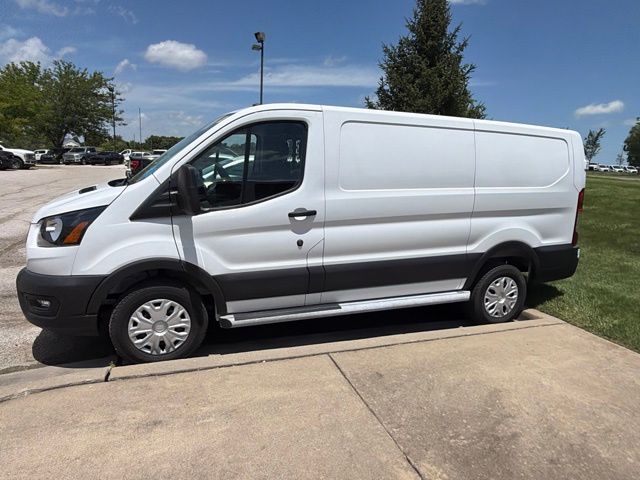 Used 2025 Ford Transit Van Base with VIN 1FTBR1Y80SKB04655 for sale in Kansas City