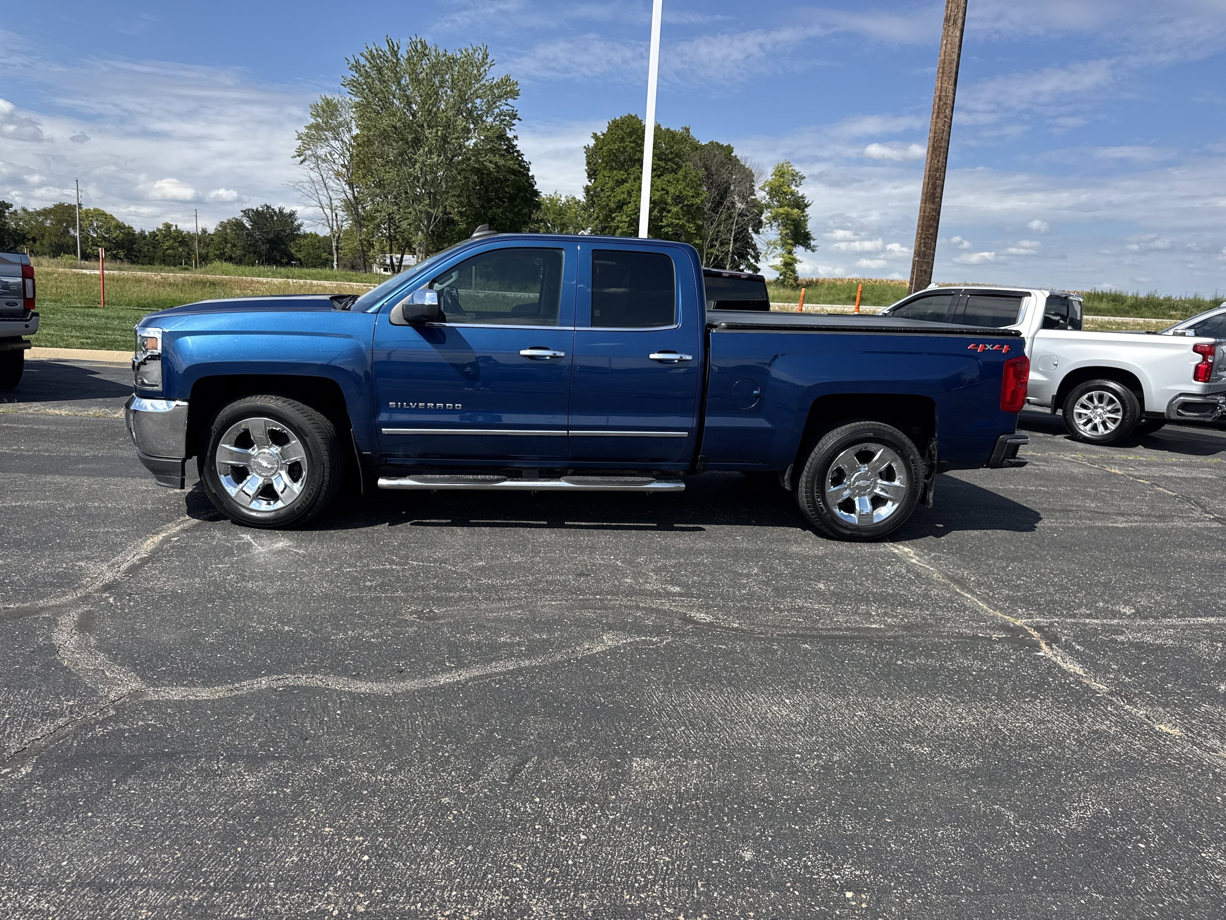 Used 2018 Chevrolet Silverado 1500 LTZ with VIN 1GCVKSECXJZ221844 for sale in Kansas City