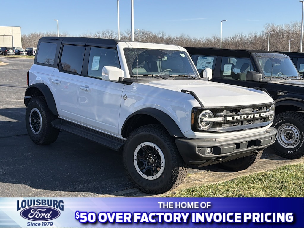 New 2025 Ford Bronco Outer Banks 4 Door Hard Top 4x4 Convertible
