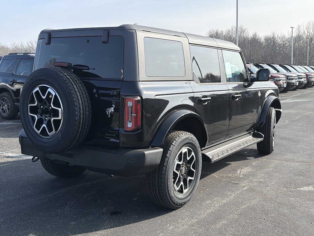 New 2025 Ford Bronco Outer Banks 4 Door Hard Top 4x4 Convertible