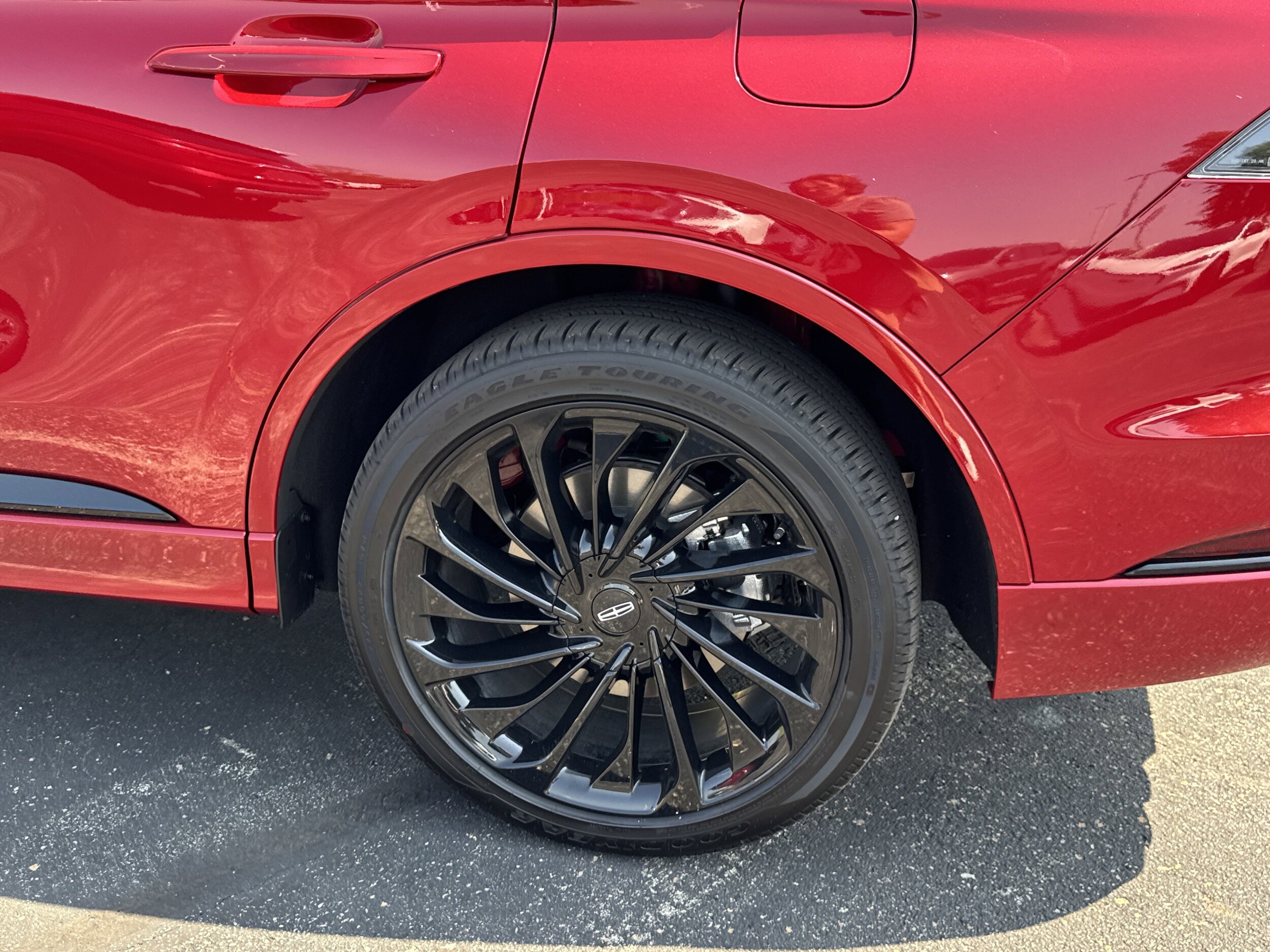 2025 Lincoln Aviator Reserve photo 3