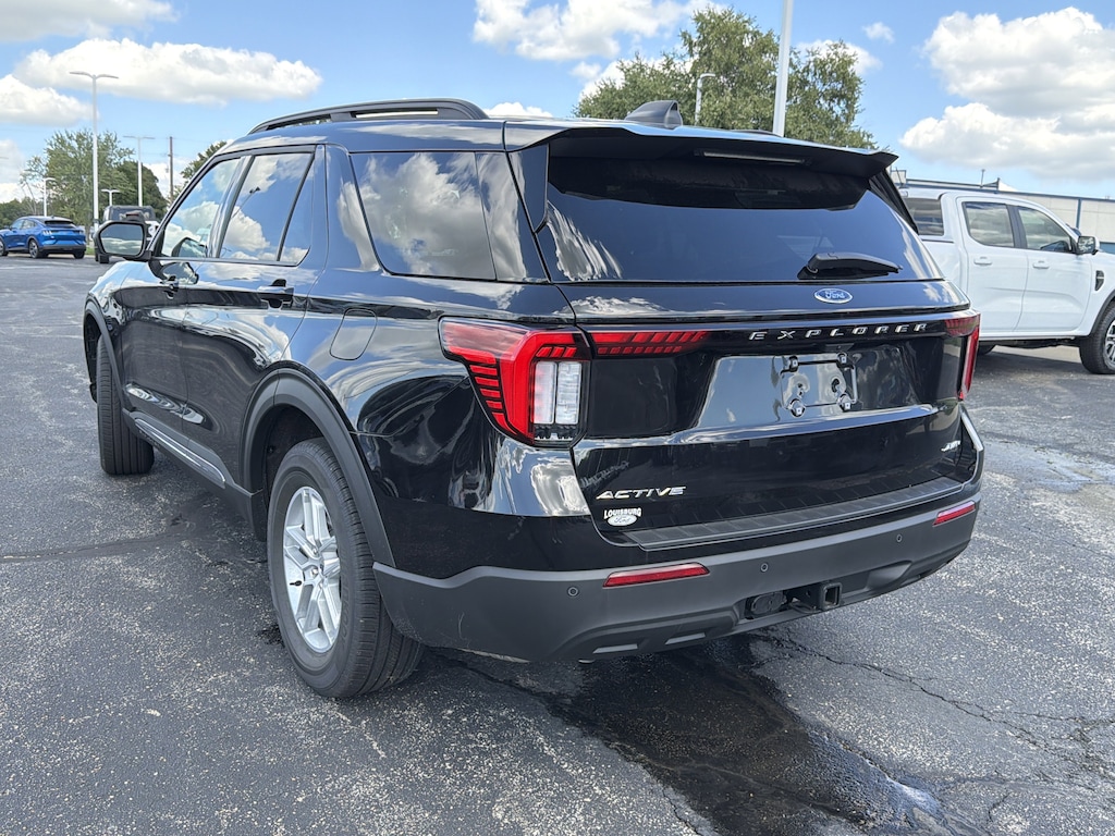 New 2025 Ford Explorer Active 4x4 SUV