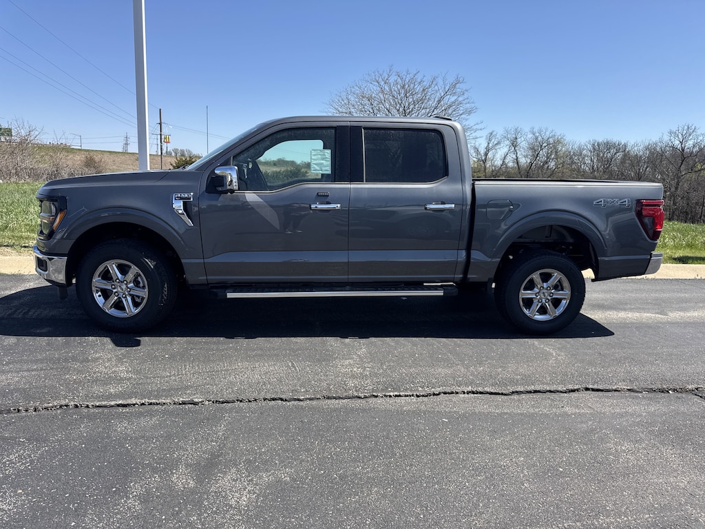 New 2025 Ford F-150 Supercrew XLT 4x4 **Retired Courtesy Car** Truck