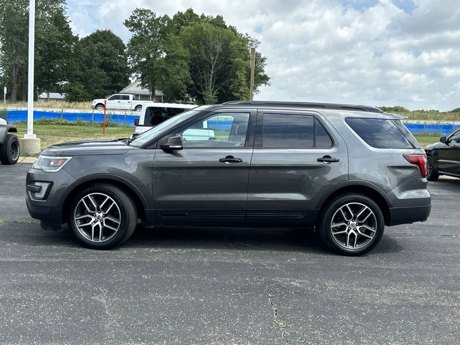 Used 2017 Ford Explorer Sport with VIN 1FM5K8GT8HGB06354 for sale in Kansas City