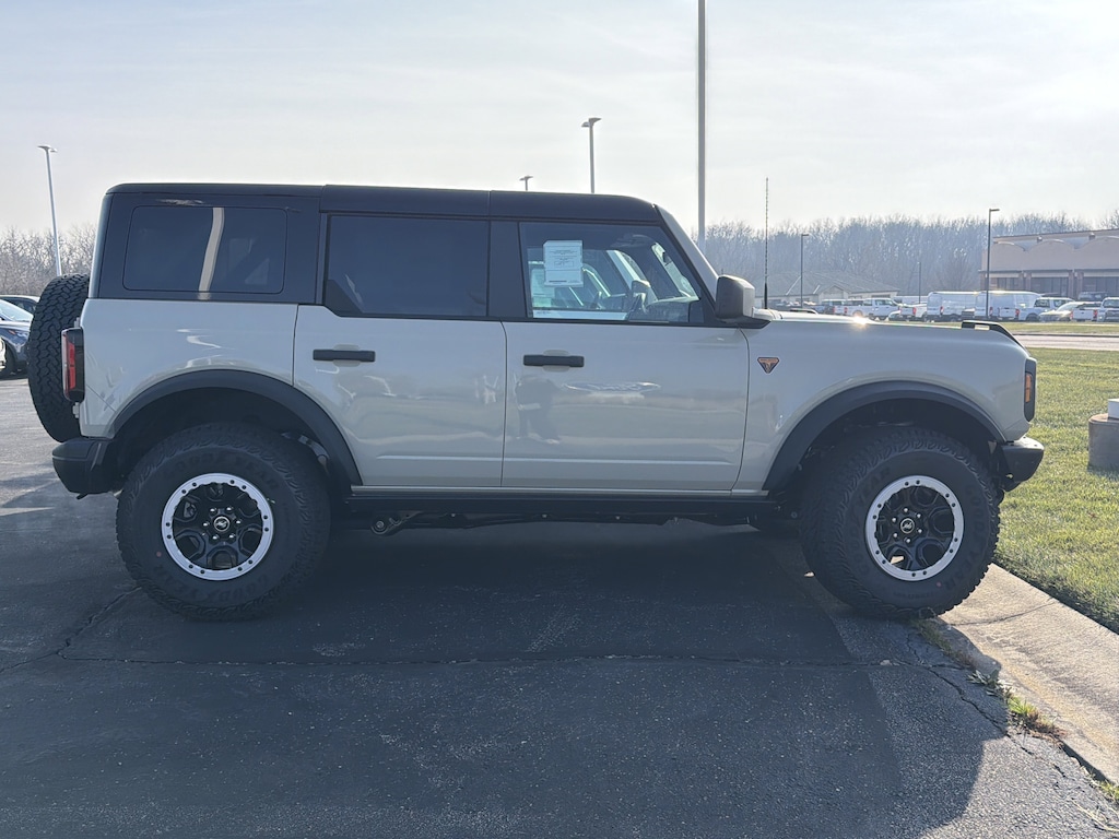 New 2025 Ford Bronco Badlands 4 Door Hard Top 4x4 Convertible