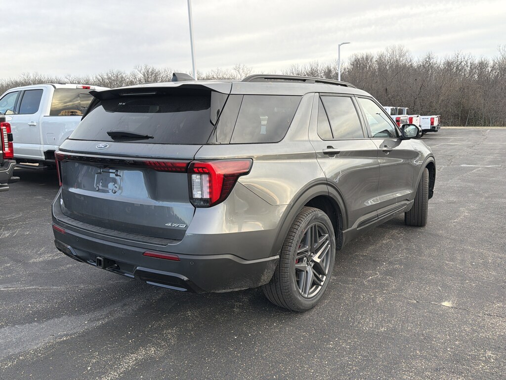 New 2026 Ford Explorer ST-Line 4x4 SUV