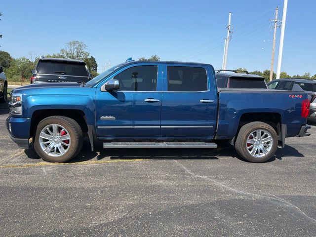 Used 2018 Chevrolet Silverado 1500 High Country with VIN 3GCUKTEC3JG539290 for sale in Kansas City