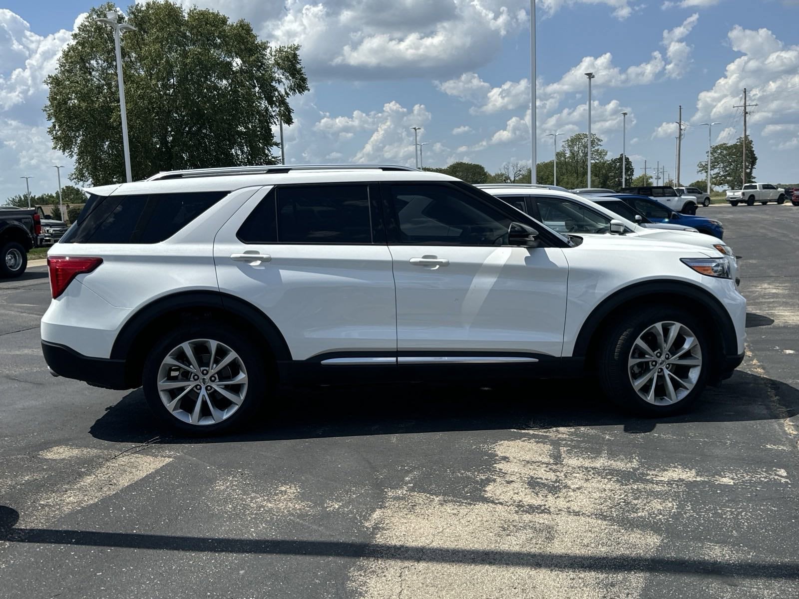 Used 2023 Ford Explorer Platinum with VIN 1FM5K8HC7PGA29232 for sale in Louisburg, KS