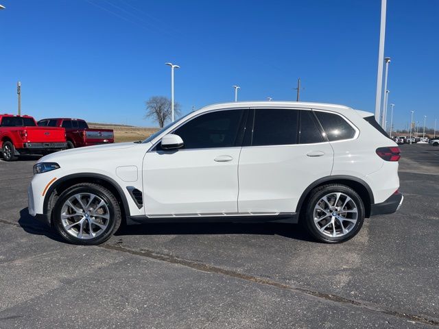 Used 2025 BMW X5 50e with VIN 5UX43EU08S9Y37544 for sale in Kansas City