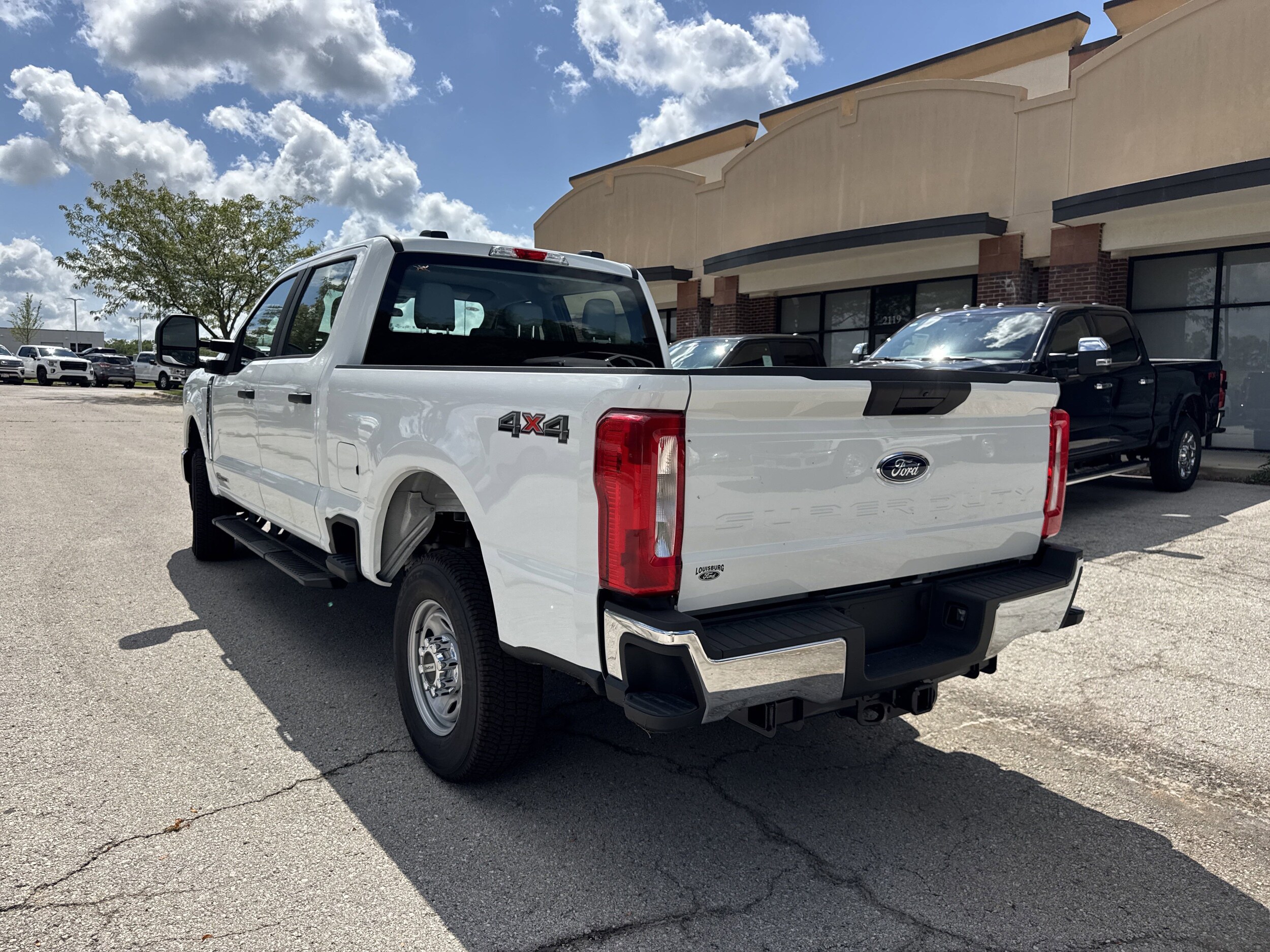 2025 Ford F-250 XL photo 2