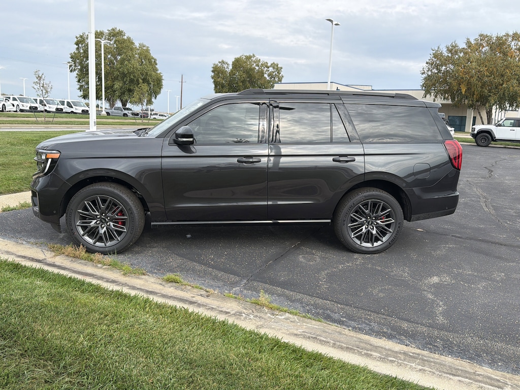 New 2025 Ford Expedition Platinum 4x4 SUV