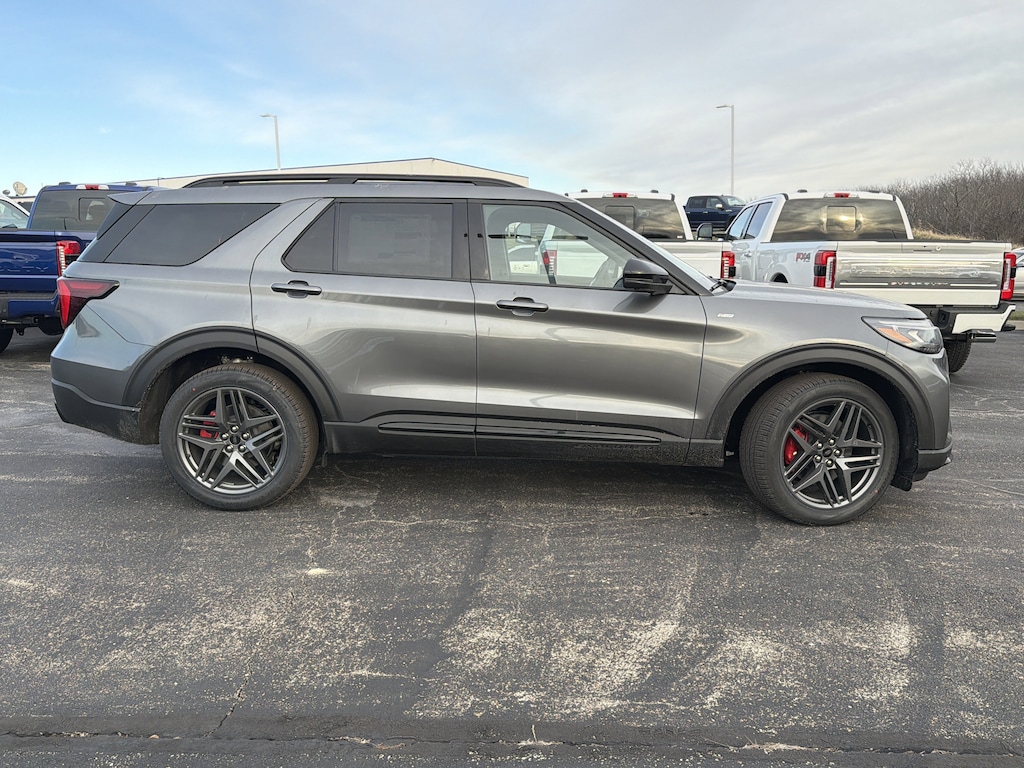 New 2026 Ford Explorer ST-Line 4x4 SUV