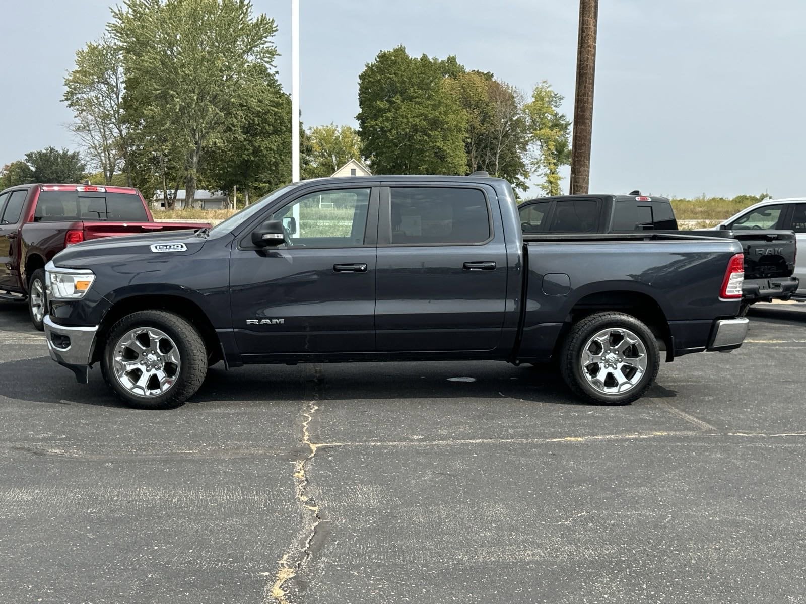 Used 2021 RAM Ram 1500 Pickup Big Horn/Lone Star with VIN 1C6SRFFT0MN646402 for sale in Kansas City