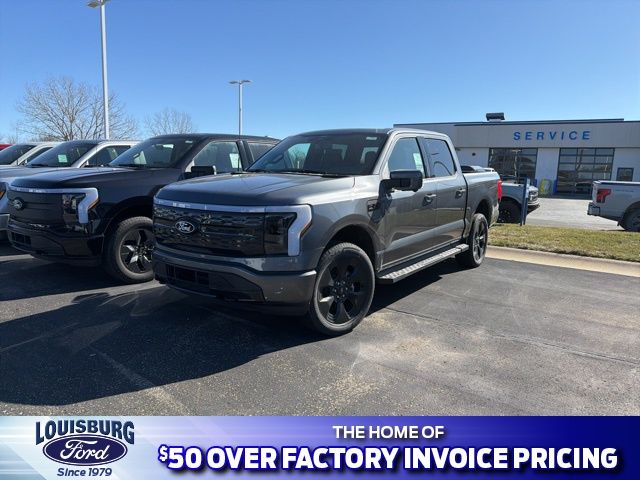 2025 Ford F-150 Lightning Truck 