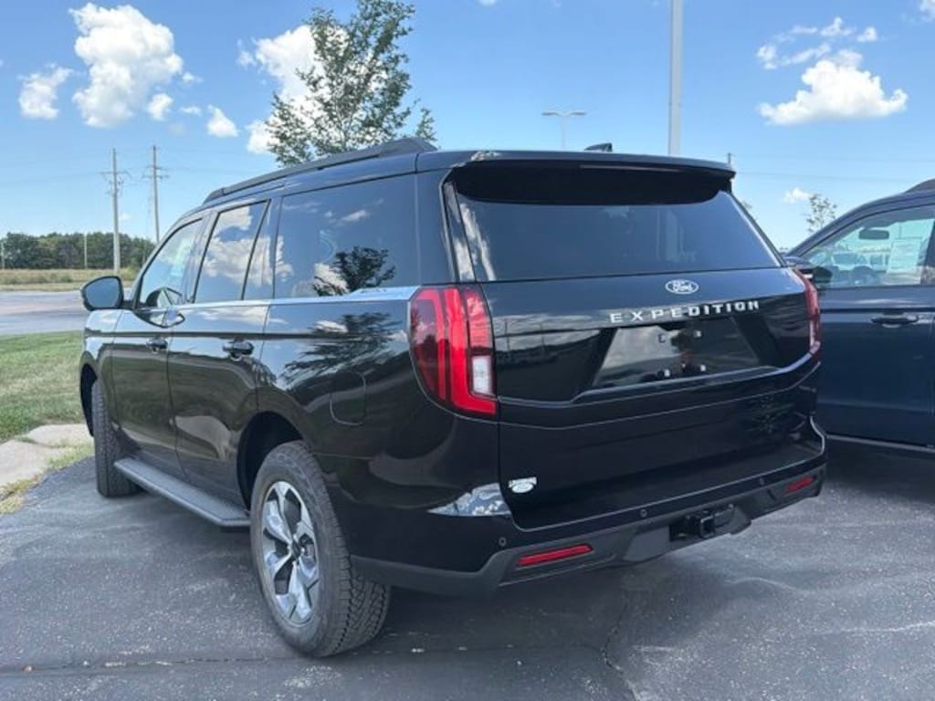 New 2027 Ford Expedition Active 4x4 SUV